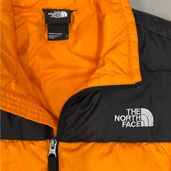 The North Face Men’s Vest - Picture 3 of 4